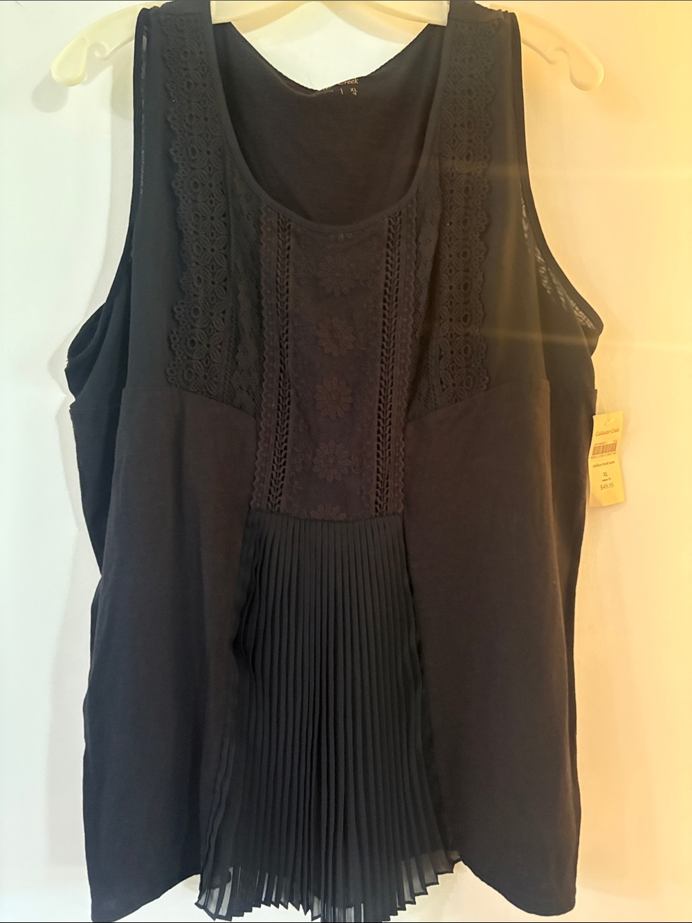 NWT Coldwater Creek chiffon Front Black Lace & Pleat Sleeveless Women's Tank Top